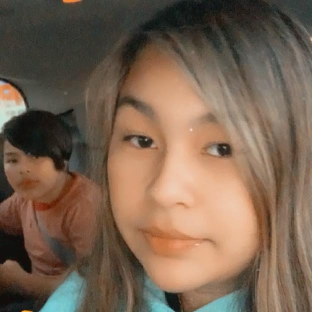 Meet your Posher, Tayi